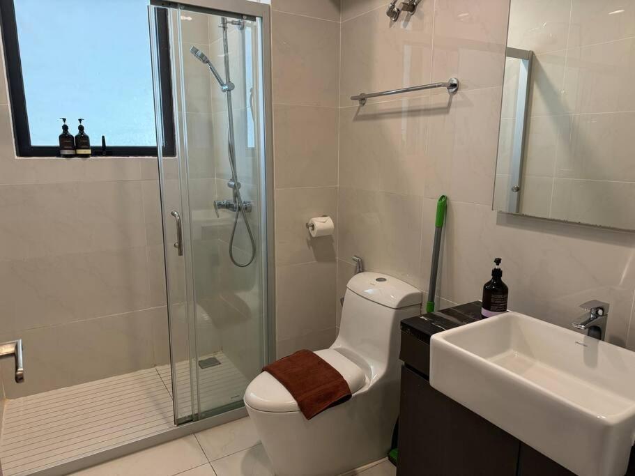 Apartment Country Garden Danga Bay 3br 6pax Johor Bahru